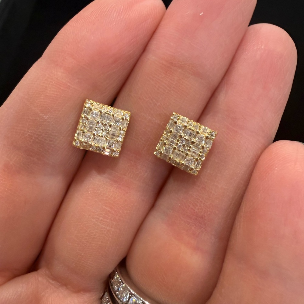 $1,780 Retail 14k Gold Over 925 Sterling Silver 2.0 Ctw Moissanite Stud Earrings